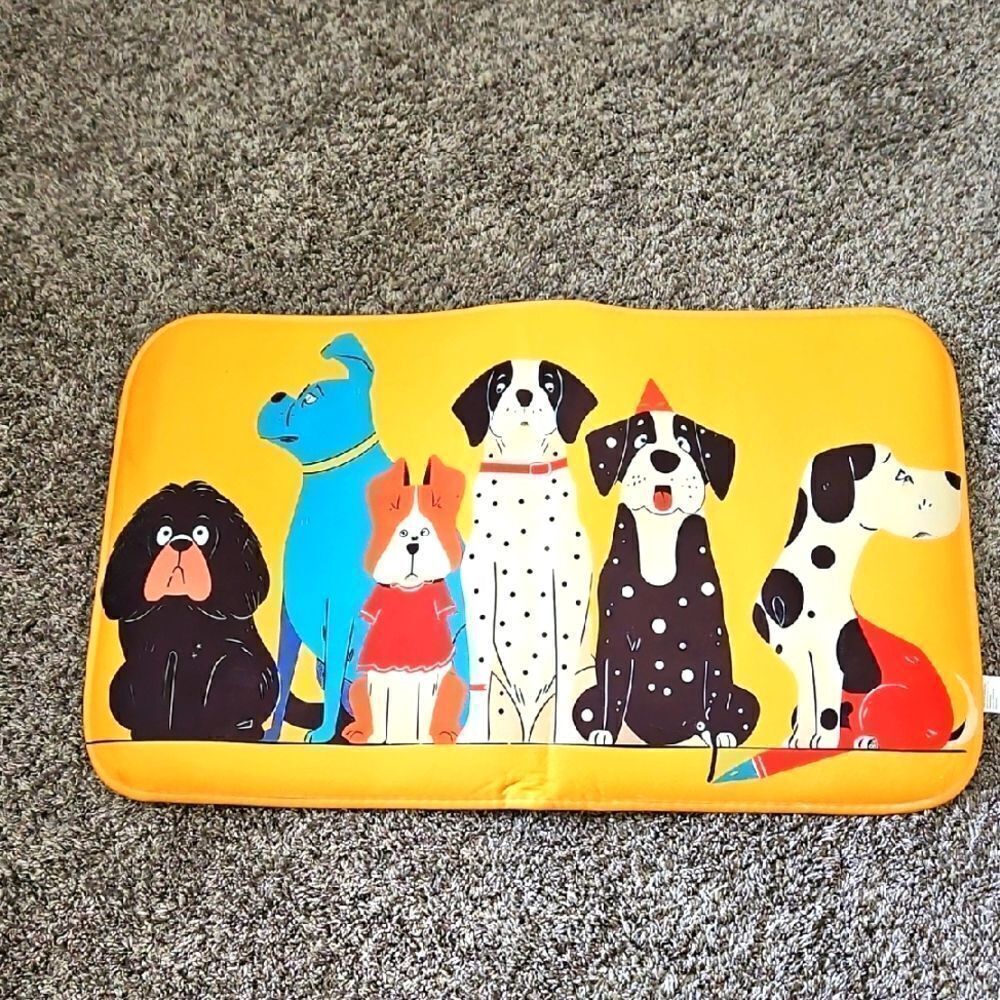 NWOT Kitchen Mat With Dog Prints